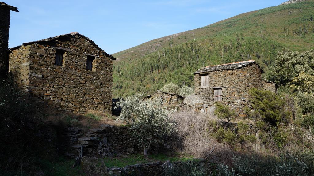 Casa Da Quelha Guest House Chas de Egua Екстериор снимка